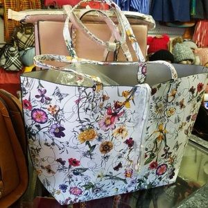 Tote shoulder bag